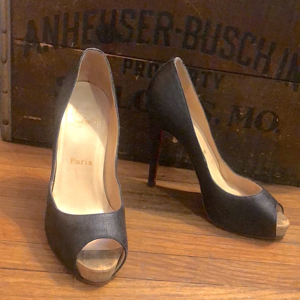 CHRISTIAN LOUBOUTIN HEELS - BLACK & CORK - REPAINTED